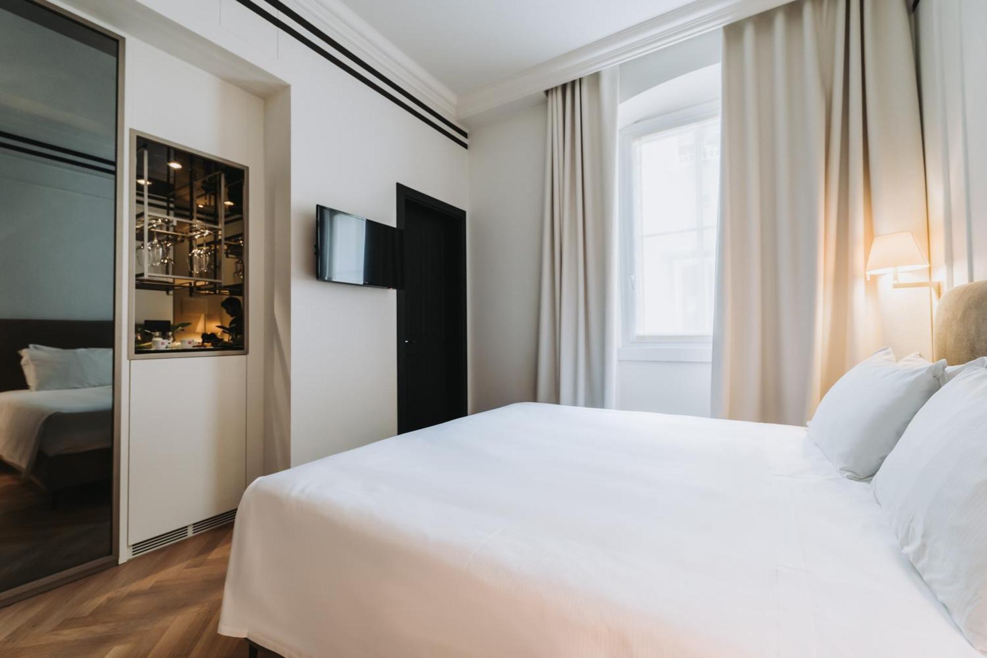 Continentale Hotel 4*